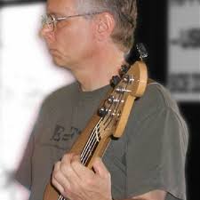 Friends didn't see pilot's passion for IRS feud