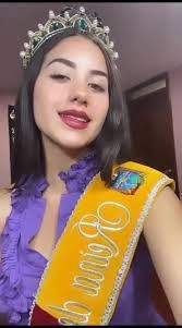 Michelle Lagos's Instagram, Twitter & Facebook