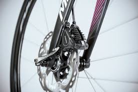 So Stellen Sie Flatmount Bremsen Am Rennrad Richtig Ein