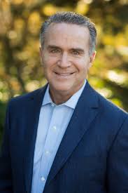 Jesse Reiter's Instagram, Twitter & Facebook