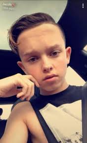 Eileen Corona (ecorona1008)