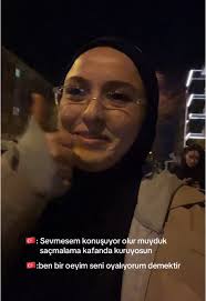 Kızla İletişim Kurmanın Eğlenceli Yolu