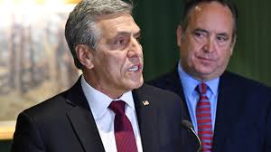 Pa. governor hopeful drops out, backs rival as primary nears