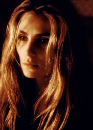 Emmanuelle Seigner The Ninth Gate Visionneuse De La Neuvieme Porte The Ninth Gate Emmanuelle Beart Woman Face