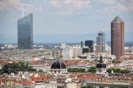 Le tarif moyen d'une heure de cours d'anglais sur lyon est de 19€. Cours D Anglais Collectifs A Lyon Bright Sparks A Part Dieu