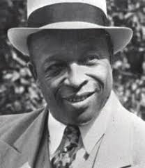 70017_Annual Report.indd