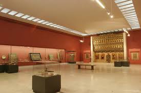 După ample lucrări de restaurare, muzeul colecțiilor de artă a fost redeschis in iunie 2013.3. Muzeul NaÅ£ional De ArtÄ Al Romaniei Galeria De ArtÄ Veche RomaneascÄ