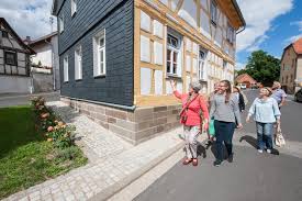 Die sarre holding gmbh mit sitz in haßfurt hatte das jahrzehntelang vom diakonischen werk. Friedrich Ruckert Poetikum Mit Ruckert Spaziergang Hassberge Tourismus