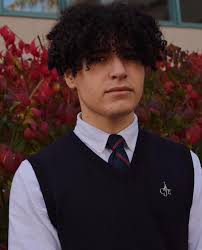 Bonjour! Nous sommes fiers de vous annoncer que les nouveaux admnistrateurs  sont: Corine Lajeunesse, Henriette Hegedus, Jasleen Rivera, Mey Chiali,  Sophie Desrochers et Yixin Cao ! Passez une excellente année avec cette