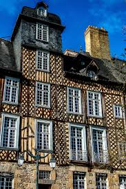 Rennes Maisons A Colombages Place Des Lices France Old Houses Architecture