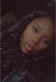 How to Lay the Perfect Leave Out: Stylist-approved Tips