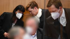 Binary signals and auto trading software. Die Macher Von Der Maple Bank