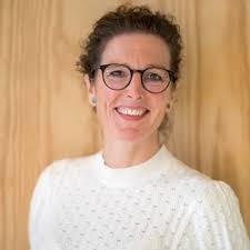 Margaret Veldman's Instagram, Twitter & Facebook