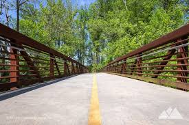 Off the beaten path in bella vista, arkansas, below the windsor lake dam with the entrance being off highway 340/lanshire blvd less then a mile west of town center, is the beautiful tanyard creek trail. Tanyard Creek Park Running The Northside Beltline Trail