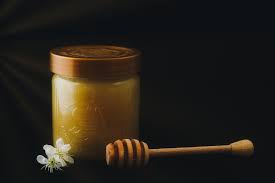 Become a dental lab technician! How To Become A Sugaring Technician
