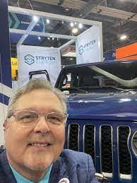 Jerry Creamer's Instagram, Twitter & Facebook