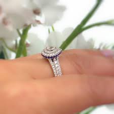 Get the best deals on vera wang love collection rings and save up to 70% off at poshmark now! Vera Wang Love Pear Shape Diamond 1 00 Carat Sapphire Double Frame Ring For Sale At 1stdibs