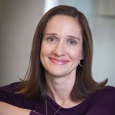 Sara Whitman's Instagram, Twitter & Facebook