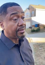 Brodie Finds Comfort After Getting Kicked Out