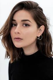 Cheveux degrades mi longs coupe cheveux carré mi long. Idee Tendance Coupe Coiffure Femme 2017 2018 Coupe Carre Cheveux Chatains Mi Longs Madame Tn Magazine Feminin Numero 1 Mode Beaute Shopping Lifestyle