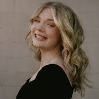 Kendall Lawless's Instagram, Twitter & Facebook