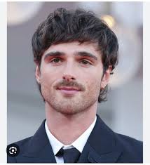 Here I was thinking I was seeing the same guy absolutely everywhere but  it's three completely different people.