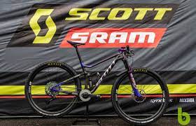 Love this bike and cyclo crossing 🤩🤩. In Detail And In Exclusive The Scott Spark Supersonic Of Nino Schurter In The Nove Mesto World Cup