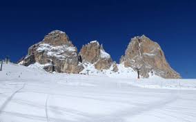Val di fassa is one of the most serenely beautiful resorts in the dolomites. Ski Resorts Val Di Fassa Fassa Valley Fassatal Skiing In The Val Di Fassa Fassa Valley Fassatal