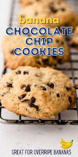 Aug 30, 2020 · thick, chewy peanut butter oatmeal chocolate chip cookies made with 7 simple ingredients. Easy Banana Chocolate Chip Cookies Crazy For Crust