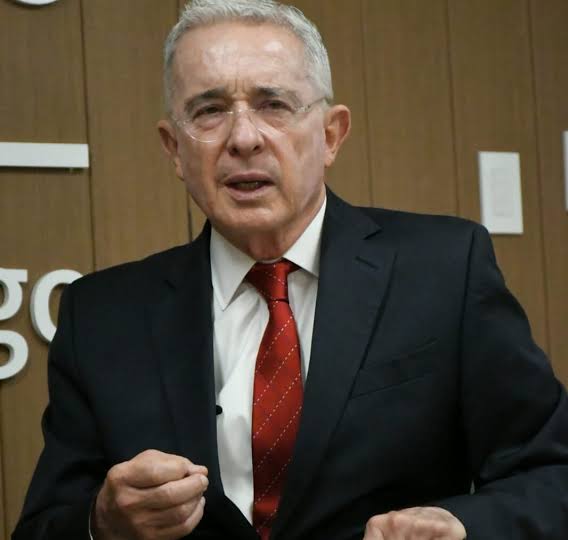 Centro Democrático denuncia plan en contra de Álvaro Uribe Vélez – Centro  Democrático