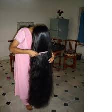 Flandrejournal On Instagram More Interesting Pictures On Indian Long Hair Girls Facebook Page Intuitives Long Hair Styles Long Hair Girl Girl Hairstyles