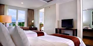 Tempat satu ini juga menyediakan banyak tempat wisata loh. 10 Hotel Murah Di Bogor Mulai Dari Rp 100 Ribuan