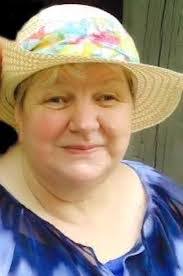 Anna Dingman's Instagram, Twitter & Facebook