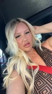 Genna Carey's Instagram, Twitter & Facebook