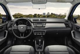 You'll always remain unique thanks to the customised look, smart equipment and unique simply clever features. Skoda Fabia Cool Plus Im Test 2017 Der Cool Edition Nachfolger Meinauto De