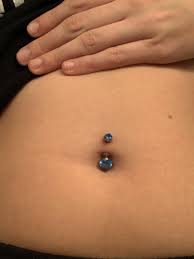 Belly Button Piercing Issues Story In Comments Please Help Piercing