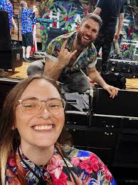 a dork, Peter Jones, and some vital information for your everyday life :  r/Haken