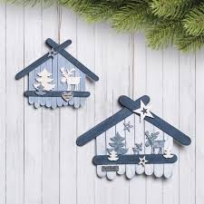 Jetzt ist auch erst mal warten angesagt, bis alles gut zusammen klebt und nicht mehr verrutscht. Bastelanleitung Winterliche Holzstabchen Hauser Buttinette Bastelshop