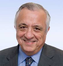 Miguel Cuenca (KPMG), galardonado con la Medalla de oro al Mérito en el  trabajo