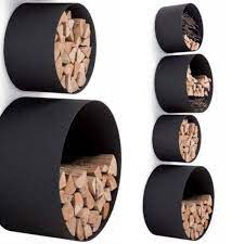 Eine aufbewahrung im haus, keller oder der garage verbietet sich von selbst. Brennholzlagerung Zu Hause Stilvolle Und Originelle Losungen Fur Sie Brennholz Lagerung Kamin Holz Aufbewahrung Kaminholz Lagern