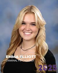 Start the celebration! These seniors only have 10 days left before High  School Graduation! #cuethemusic #pompandcircumstance #weareroyals  #classof2025