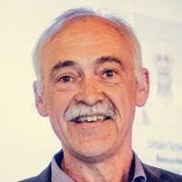 100+ profilů „Schelpe“