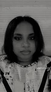 Dyla semie influenceuse artiste chanteuse , lead vocal du groupe Les  Tchoutchas : « Moi personnellement, je pense qu'un homme ça se taxe, il  faut lui demander de l'argent, il faut qu'il