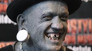 Meisttätowierter Mann der Welt erstaunte Wien