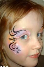 الرسم على وجوه الاطفال صور جميلة جدا طريفة Face Painting Halloween Face Painting Face Painting Designs