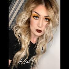 One of my favorite Bailey looks 💛🌻