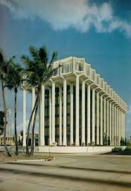 Minoru Yamasaki Mutual Of Omaha Regional Office Miami Florida 1965 1967 In 2020 Architectural Competition Architecture Neoclassical Architecture