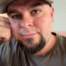 Cody Traylor (@cody.traylor.7) • Facebook, Connect with friends