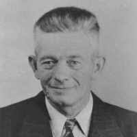 Milton Edward Tucker (1894–1959) • FamilySearch