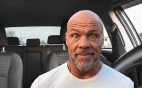 Niko Brown's Instagram, Twitter & Facebook